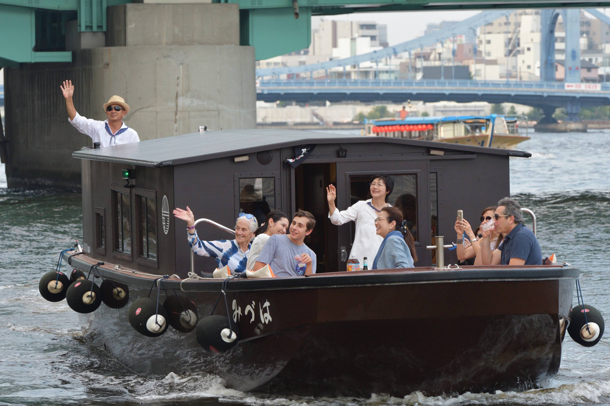 Private Yakatabune River Cruise in Tokyo